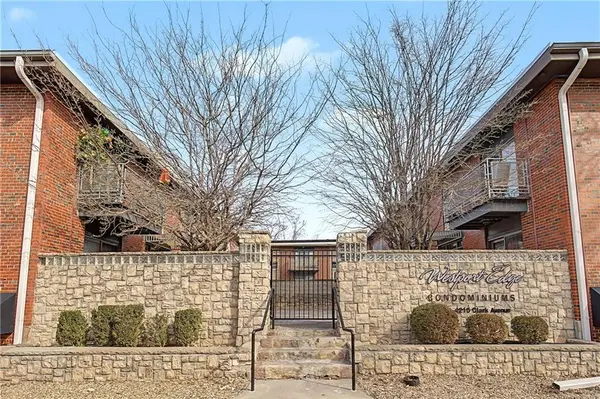 4213 Clark AVE #1, Kansas City, MO 64111