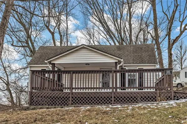 115 W 1st ST, Farley, MO 64028