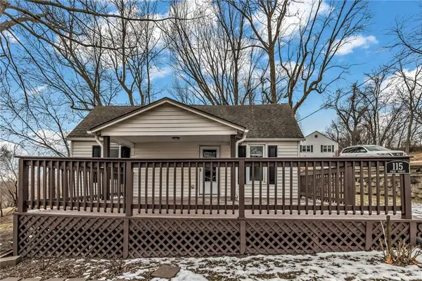 115 W 1st ST, Farley, MO 64028