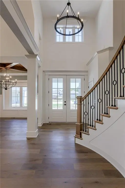 4709 NW Sienna RDG, Riverside, MO 64150