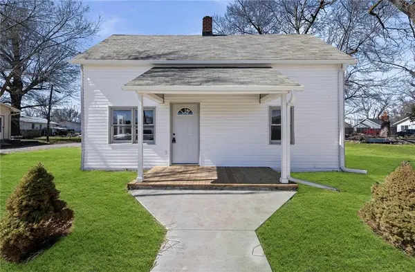 302 Wells ST, Orrick, MO 64077