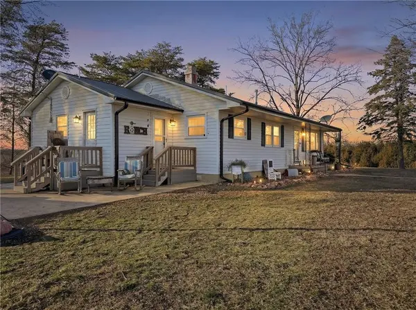 20567 York RD, Brunswick, MO 65236