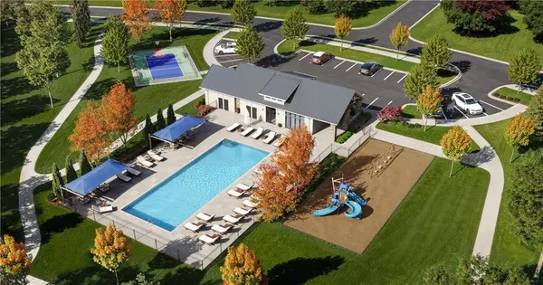 1513 SE Rising Sun DR, Lee's Summit, MO 64081