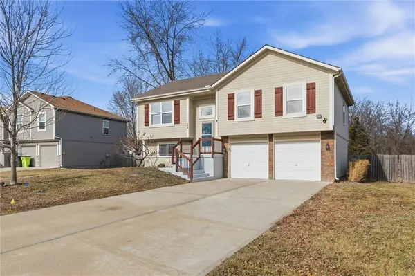 406 Timbercreek DR, Belton, MO 64012