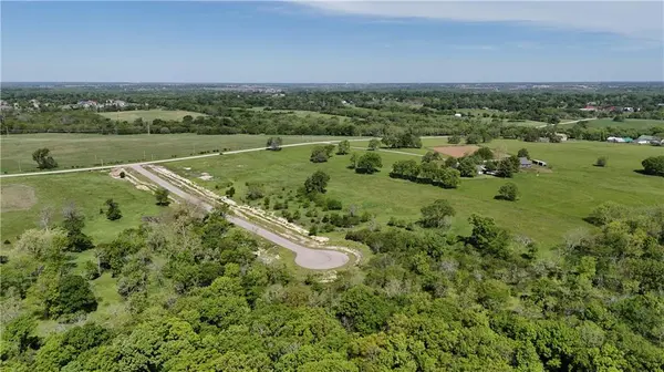 5375 W 188th TER, Stilwell, KS 66085