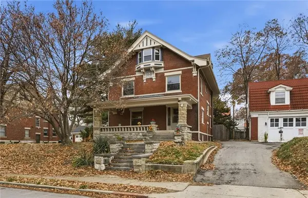 3516 Charlotte ST, Kansas City, MO 64109