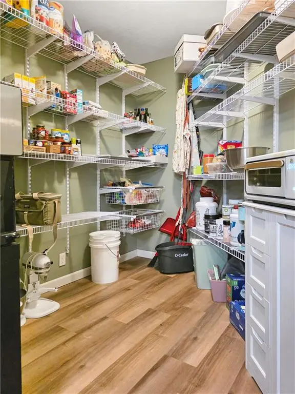 2100 & 2105 S Ellison WAY, Independence, MO 64050