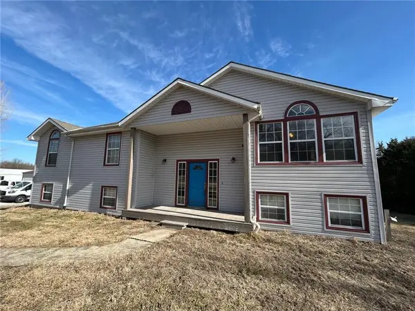 12911 S Al Gossett RD, Lone Jack, MO 64070