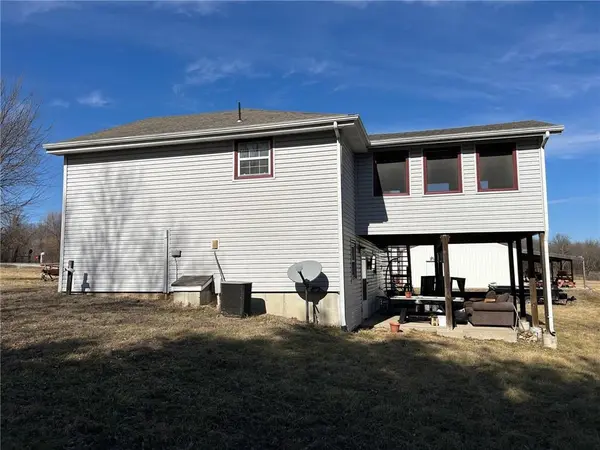12911 S Al Gossett RD, Lone Jack, MO 64070