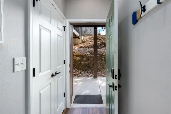 51 Eagles Ridge LN, Branson, MO 65616