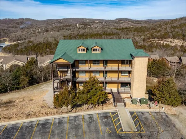 51 Eagles Ridge LN, Branson, MO 65616