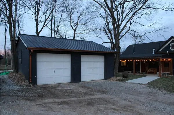 29210 S SSR D HWY, Cleveland, MO 64734