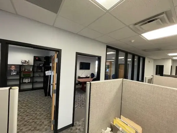 3402 Airport CIR, Pittsburg, KS 66762