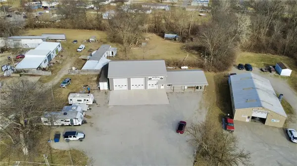 1744 Oklahoma AVE, Trenton, MO 64683