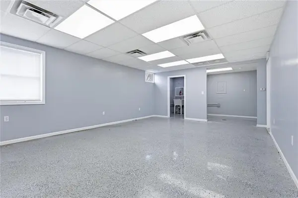 625 W 23rd ST, Independence, MO 64055