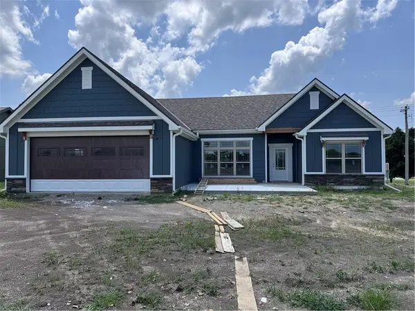 1205 Weston LN, Cameron, MO 64429
