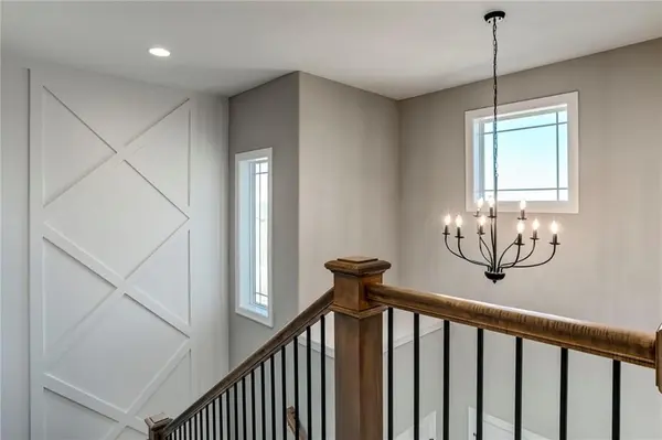 28321 W 160th CT, Gardner, KS 66030