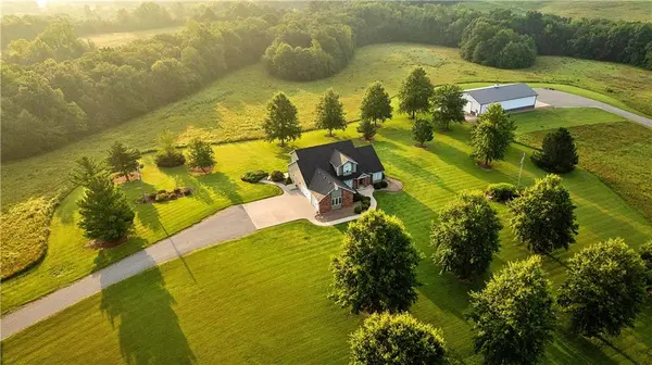 408 NW 110th ST, Spickard, MO 64679