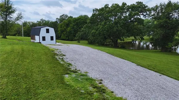 Lot 2044 Admiral DR, Gallatin, MO 64640