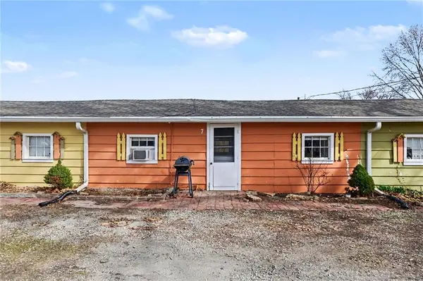 308 Chestnut ST, Silver Lake, KS 66539