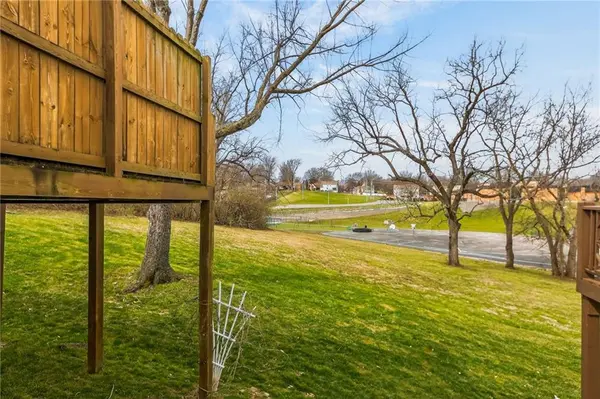3700 S Bolger CT, Independence, MO 64055