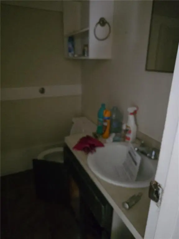 316 E 5th ST, Tonganoxie, KS 66086