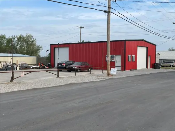 101 W Main ST, Drexel, MO 64742