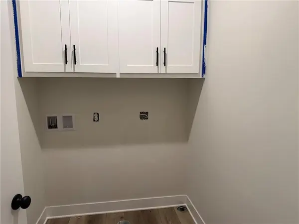 3109 Carlisle CT, St Joseph, MO 64506