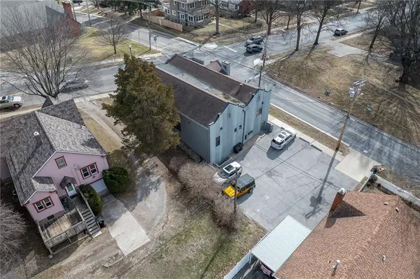 2702 Ashland AVE, St Joseph, MO 64506