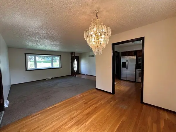 124 N 23rd ST, Lexington, MO 64067
