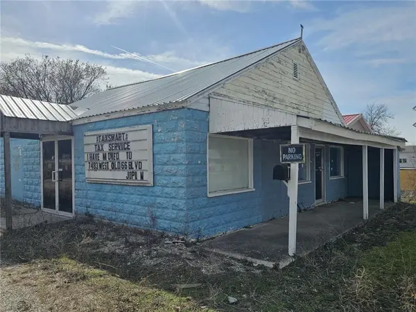 316 W 7TH ST, Galena, KS 66739