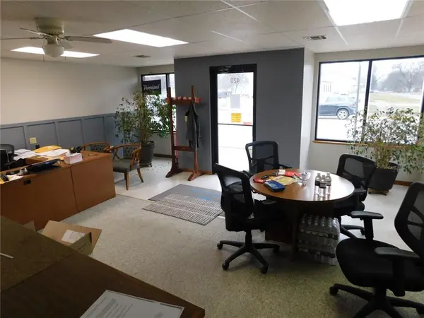 420 E Washington ST, Arma, KS 66712