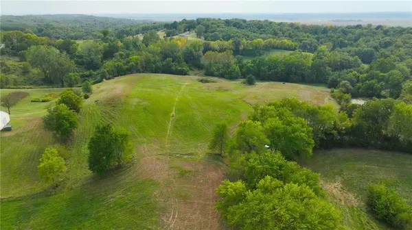 Jantzen LN, Platte City, MO 64079