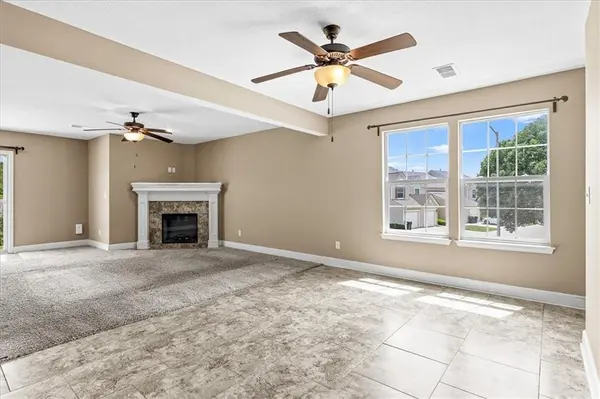 5401 N Hickory ST, Kansas City, MO 64118