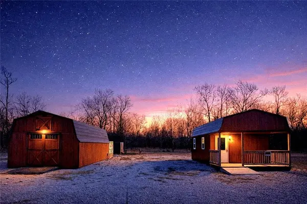 1451 S Buckner Tarsney RD, Grain Valley, MO 64029