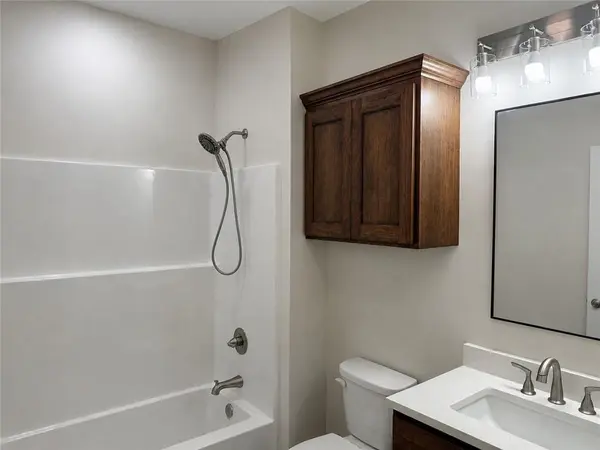 1007 George CT, Effingham, KS 66023