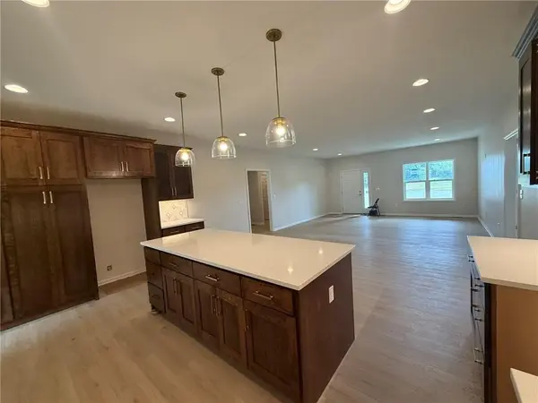 1007 George CT, Effingham, KS 66023
