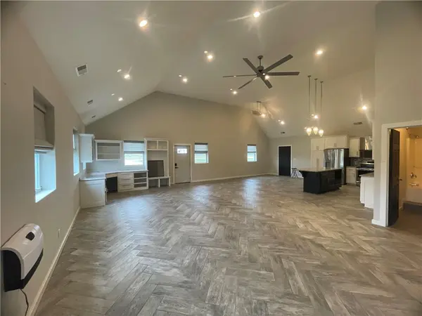 585 NW 500 RD, Clinton, MO 64735