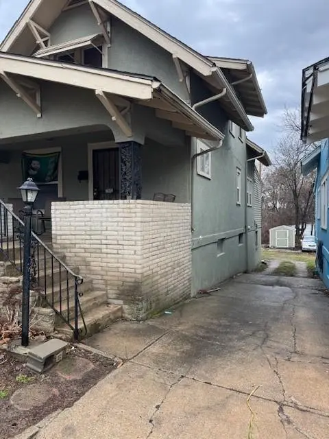 314 N Kensington AVE, Kansas City, MO 64123