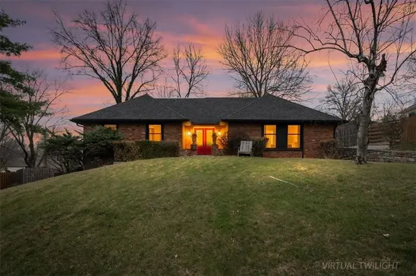 3012 NW 55th ST, Kansas City, MO 64152