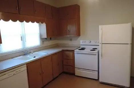 709 N Washington ST, Warrensburg, MO 64093