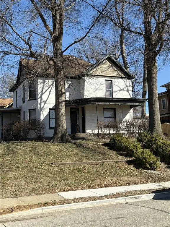 1125 Santa Fe ST, Atchison, KS 66002