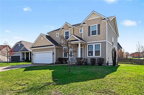 23729 W 92nd TER, Lenexa, KS 66227