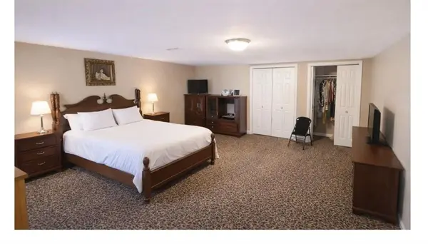 110 N main ST, Green Ridge, MO 65332