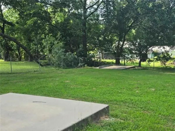 701 W Ohio ST, Clinton, MO 64735