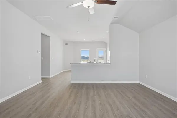 597 W Bluebird ST, Gardner, KS 66030