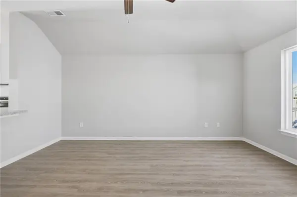 597 W Bluebird ST, Gardner, KS 66030