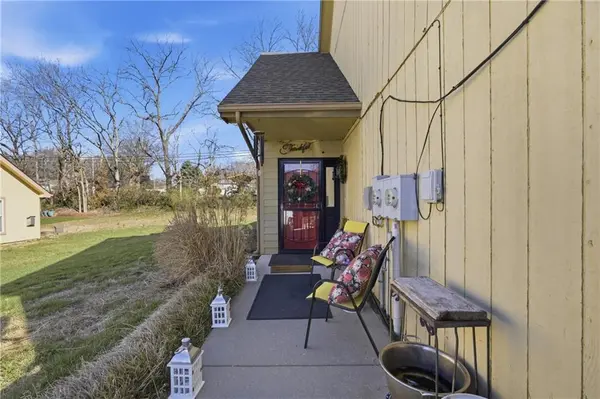 7621 E Bannister RD, Kansas City, MO 64134