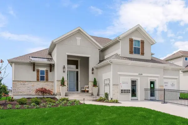 17620 High ST, Overland Park, KS 66085