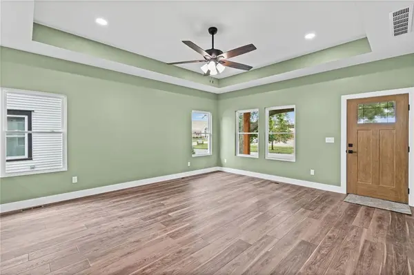 314 W 4th ST, Cameron, MO 64429